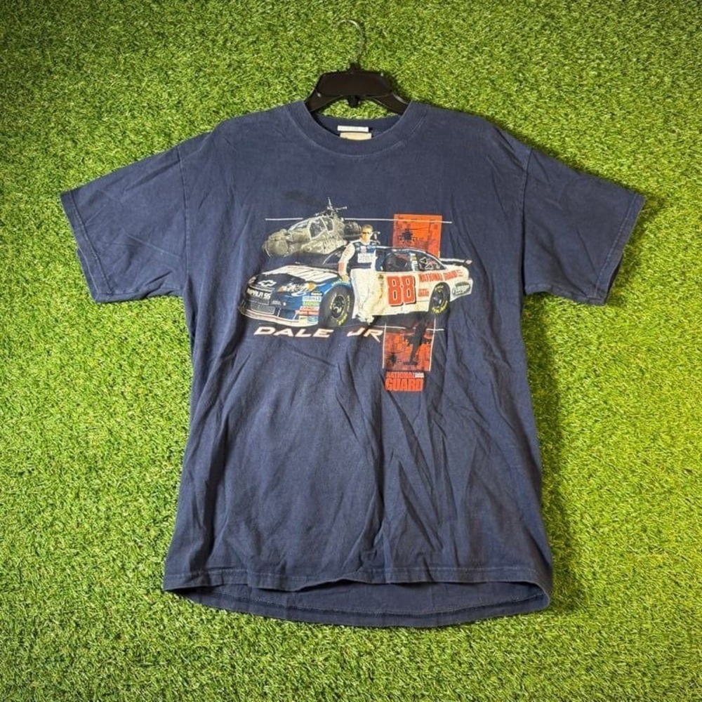 Vintage Dale Jr #88 NASCAR National Guard‎ Graphic Tee Large Chase Authentics
